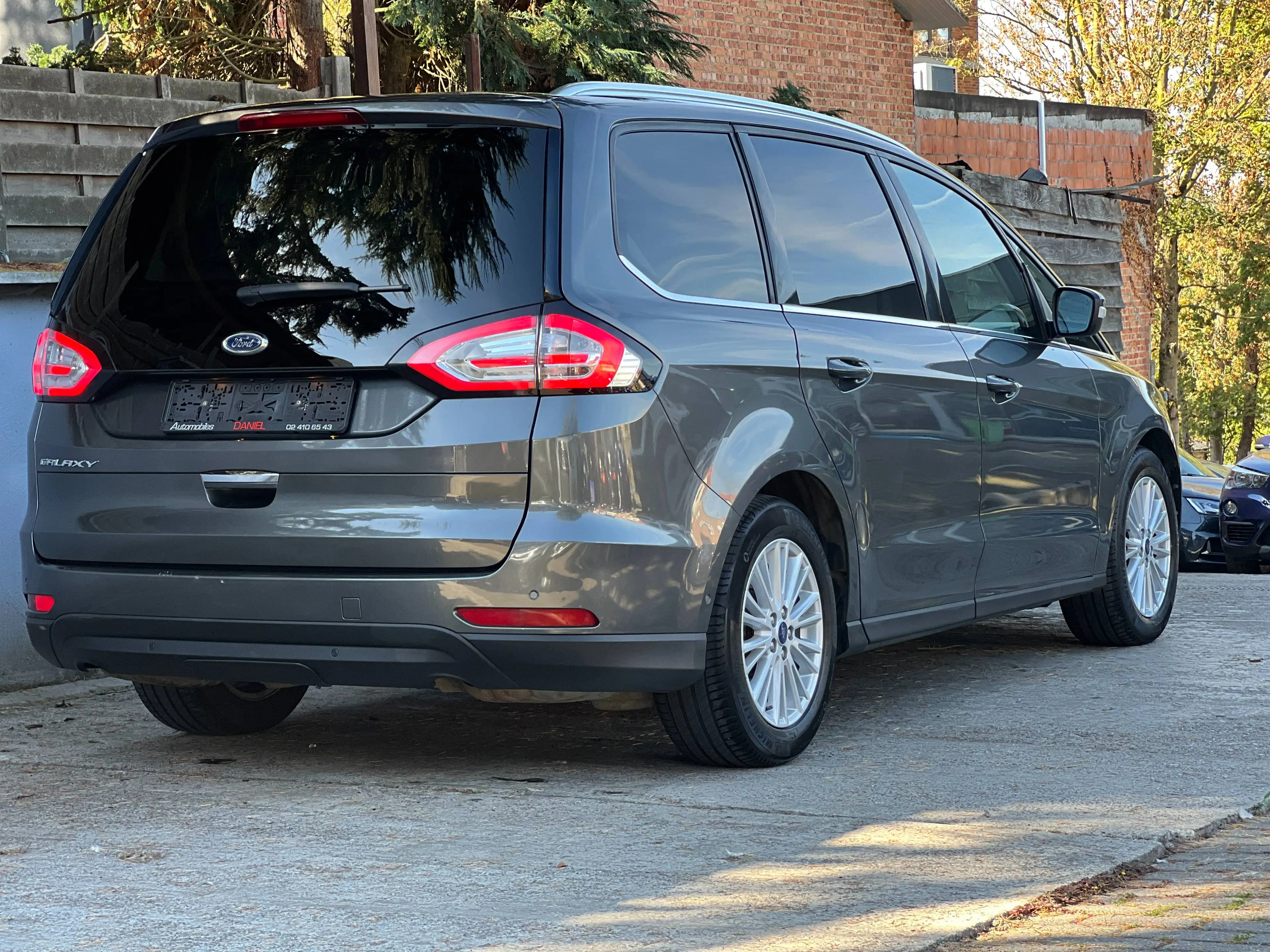 Ford Galaxy Galaxy 1.5 EcoBoost Titanium 7 place — photo 5