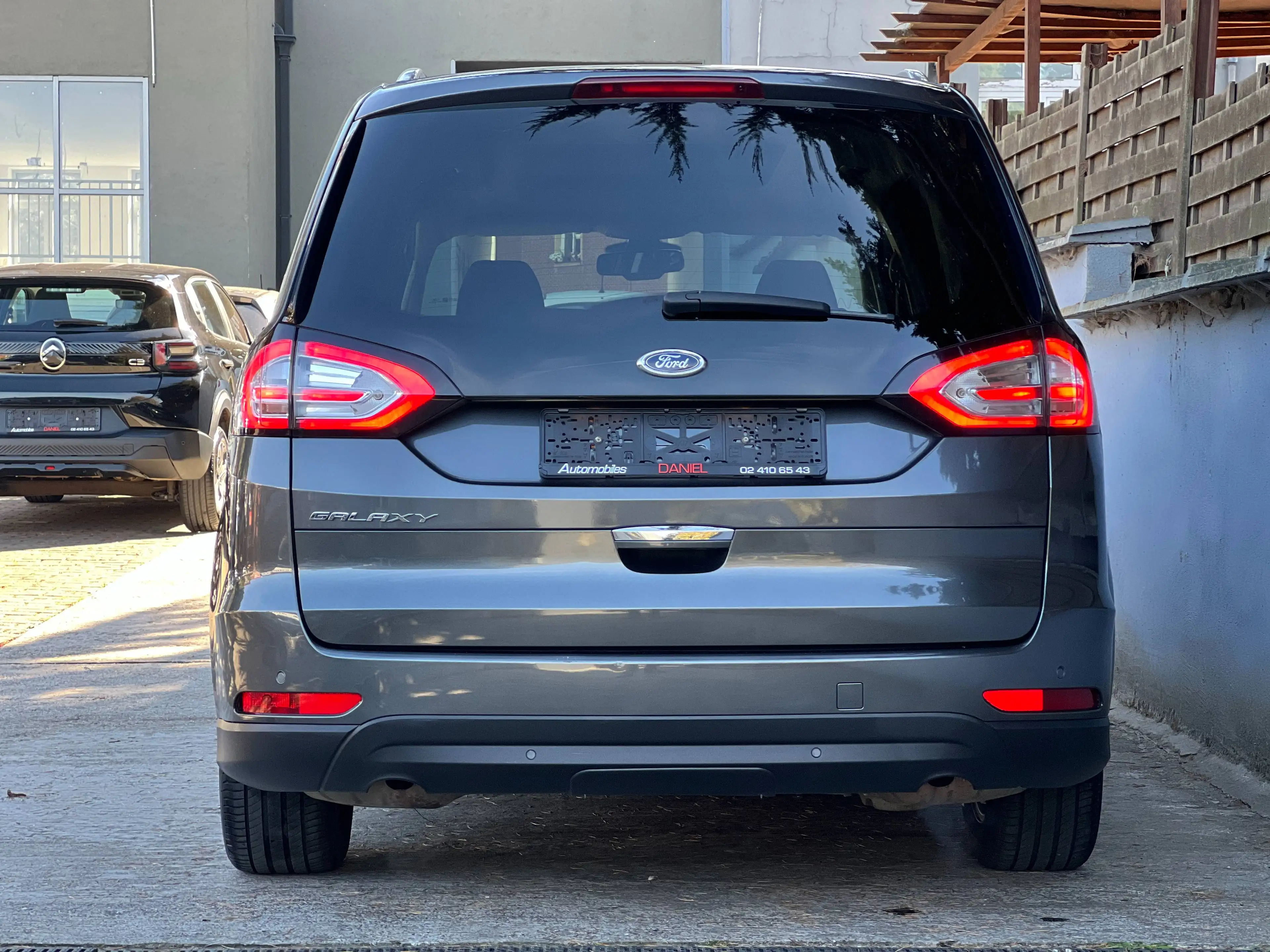 Ford Galaxy Galaxy 1.5 EcoBoost Titanium 7 place — photo 9