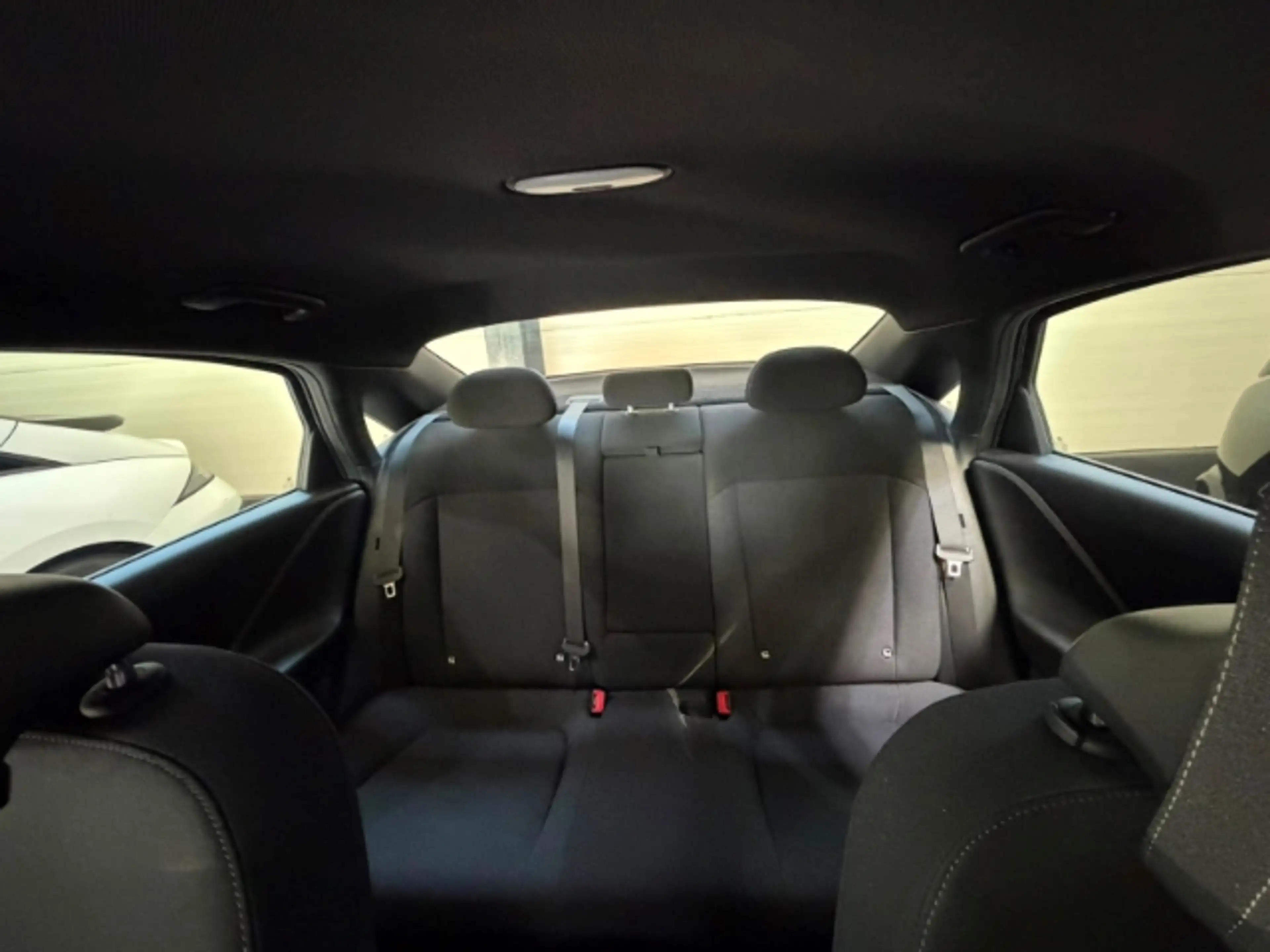 Hyundai IONIQ 6 Heckantrieb Digitales Cockpit LED ACC El. Heckklap — photo 12