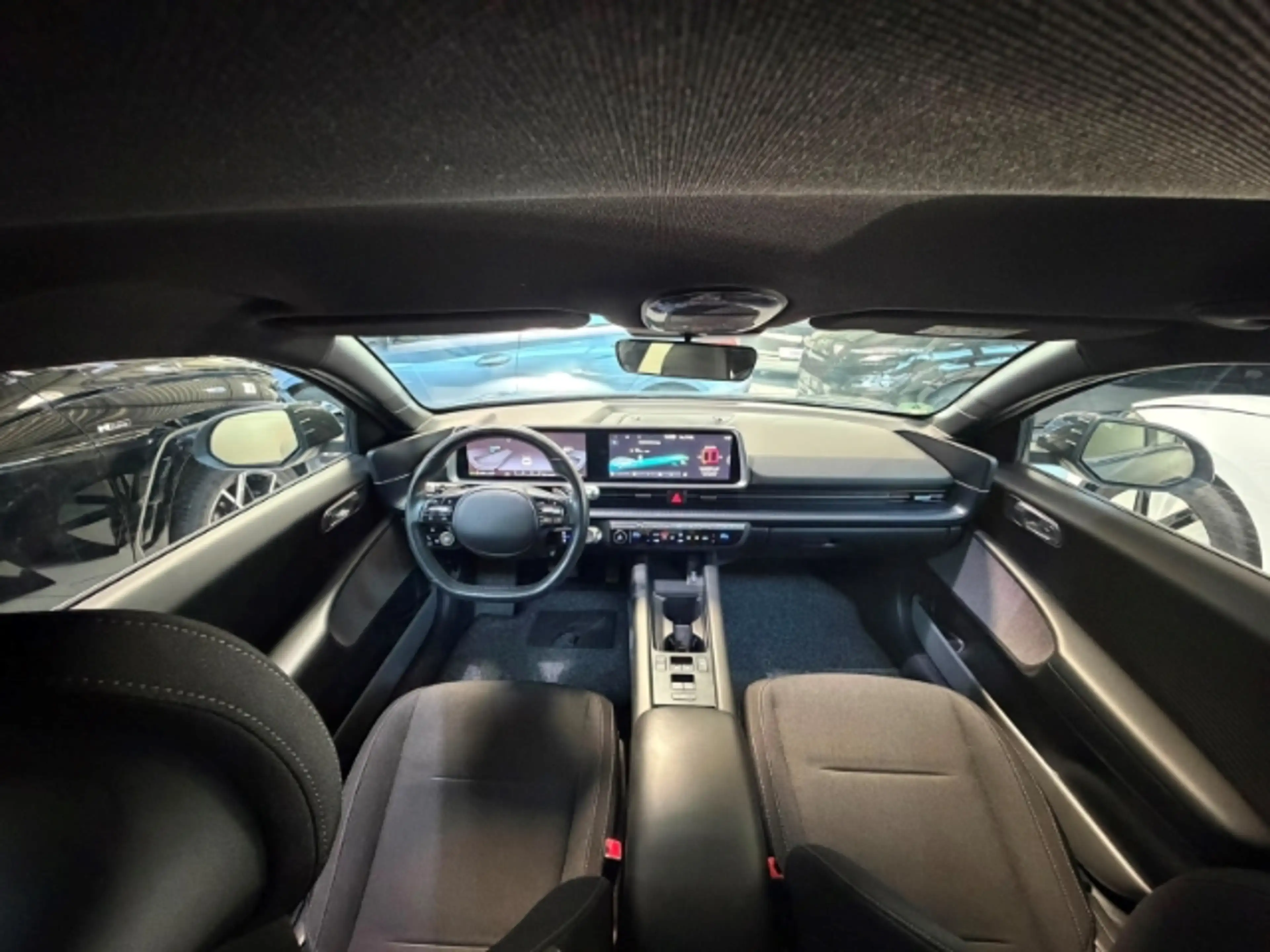 Hyundai IONIQ 6 Heckantrieb Digitales Cockpit LED ACC El. Heckklap — photo 11