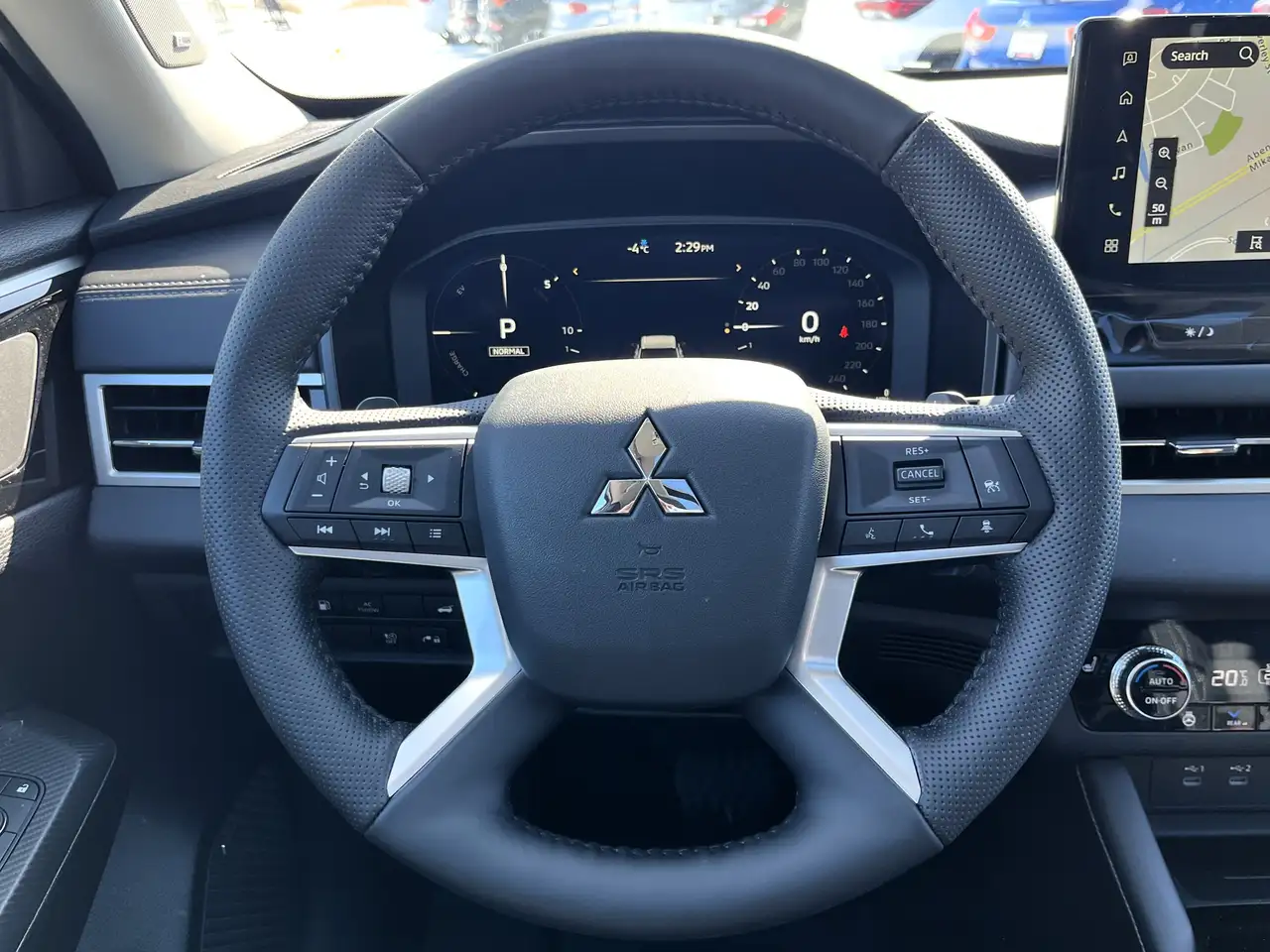 Mitsubishi Outlander снимка Mitsubishi Outlander