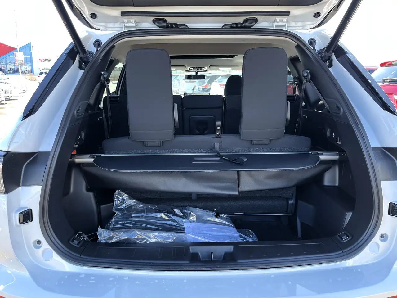 Mitsubishi Outlander снимка Mitsubishi Outlander