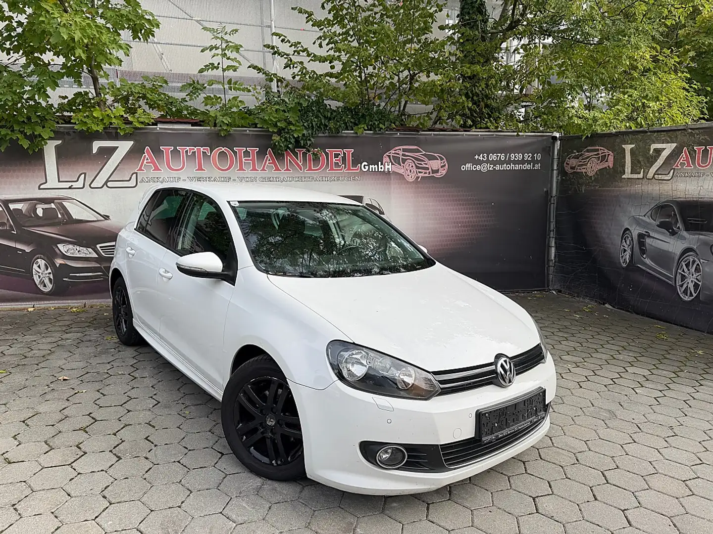 Volkswagen Golf Comfortline 1,6 TDI DPF Weiß - 1