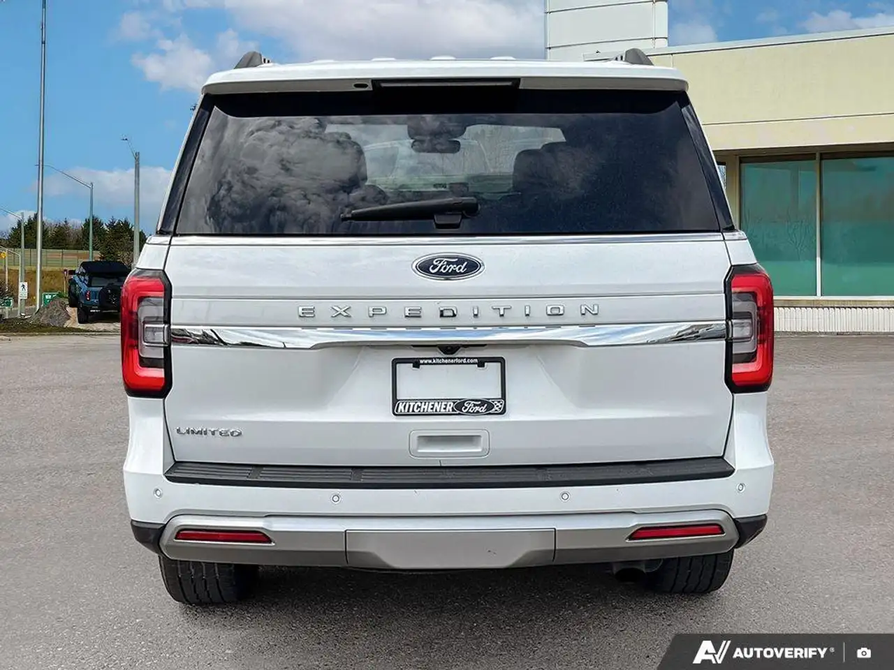 Ford Expedition снимка Ford Expedition