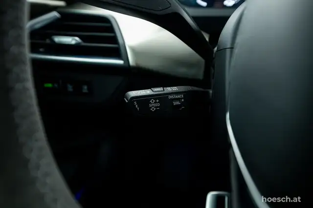 Audi e-tron GT RS quattro 21" BLACK LASER B&O PANO DESIGN Ansicht 39