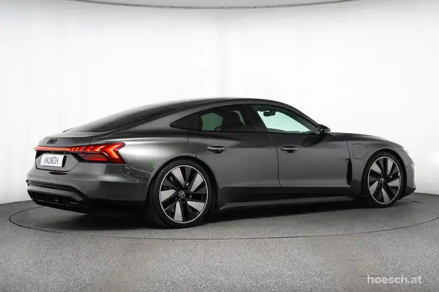 Audi e-tron GT RS quattro 21" BLACK LASER B&O PANO DESIGN Ansicht 43