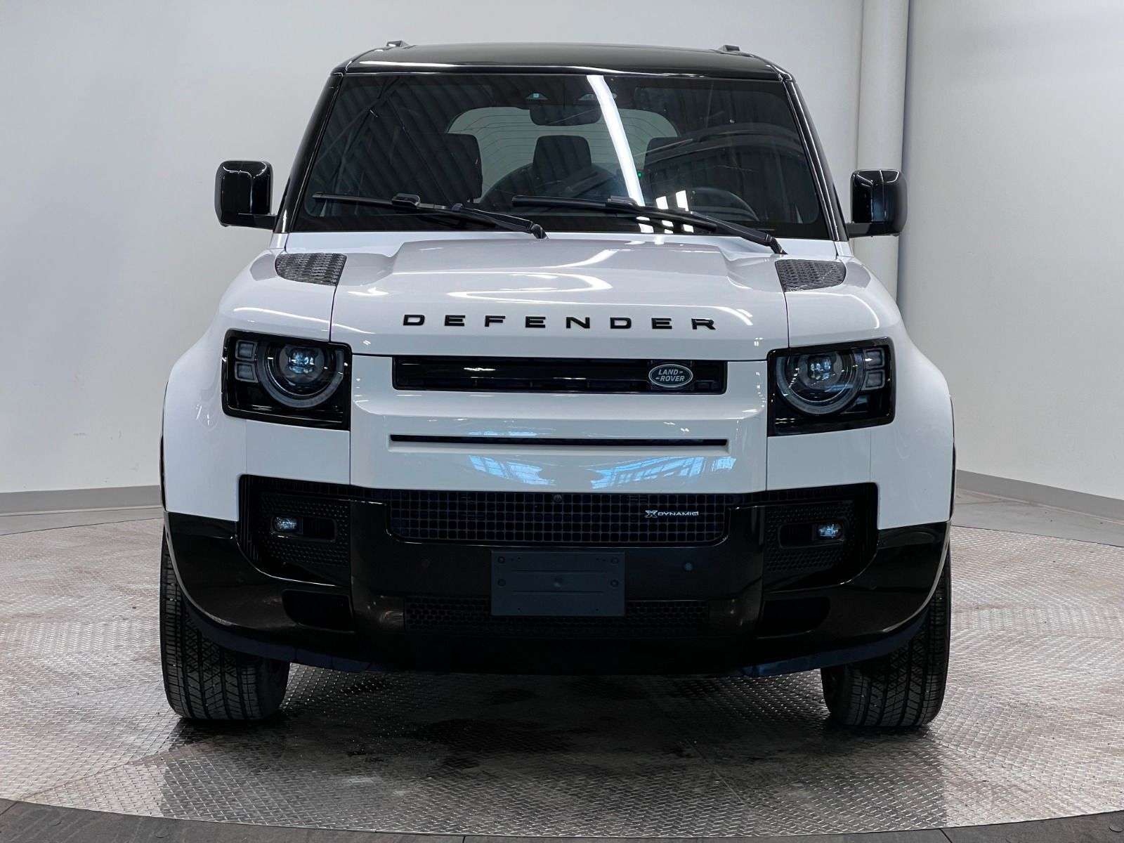 2023 Land Rover Defender X-DYNAMIC SE | P400 | 7 SEATER thumb 9