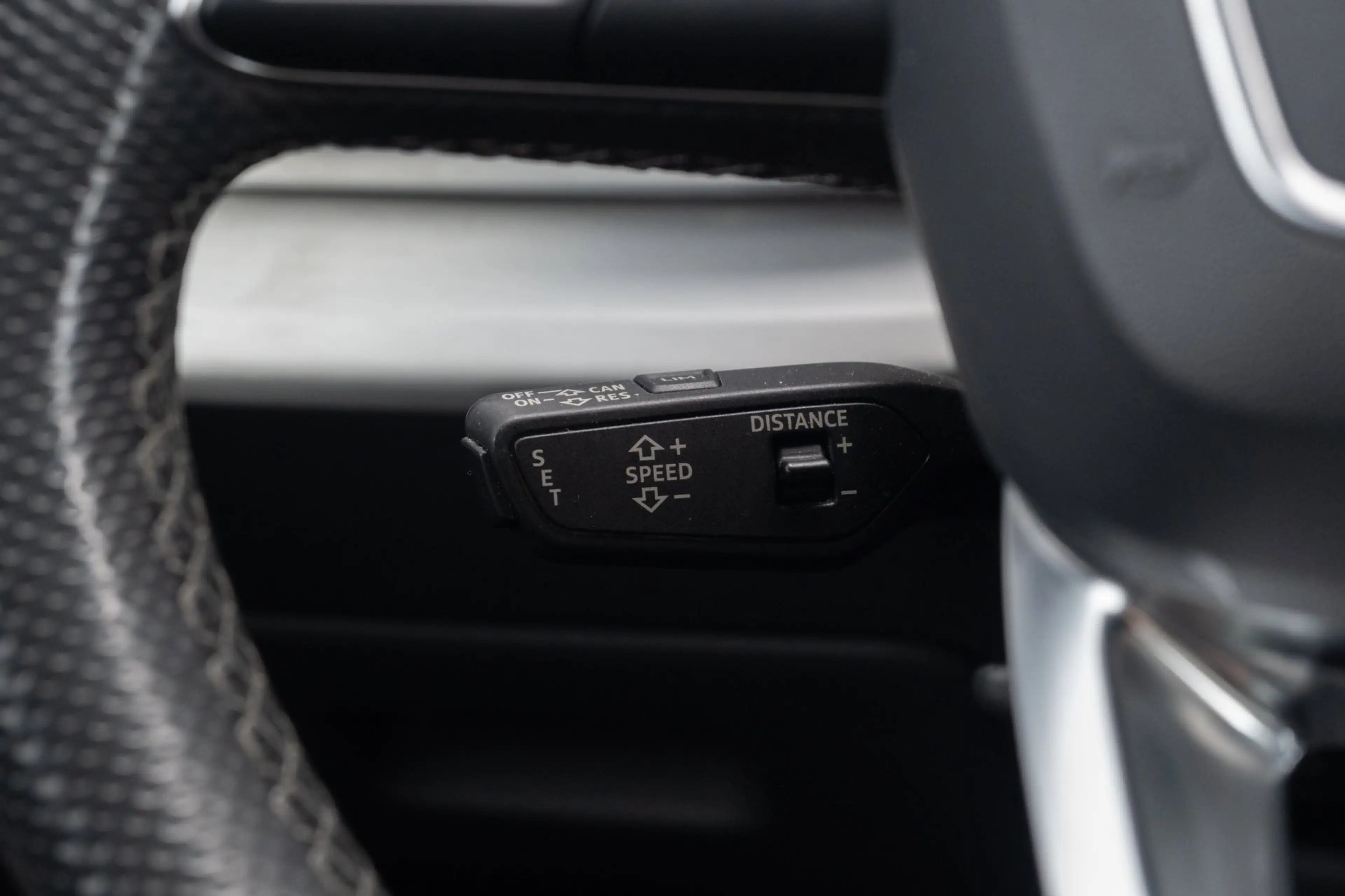 Audi Q7 60 TFSI e quattro Competition PANORAMADAK — photo 30