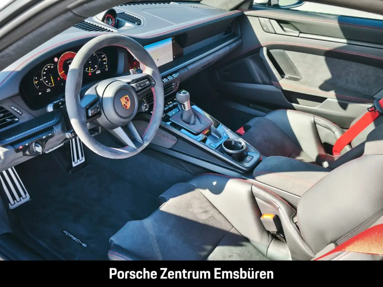 Porsche 992 -2 (911) GT3 Clubsport Bose Lift HD-Matrix 90L Pri 4