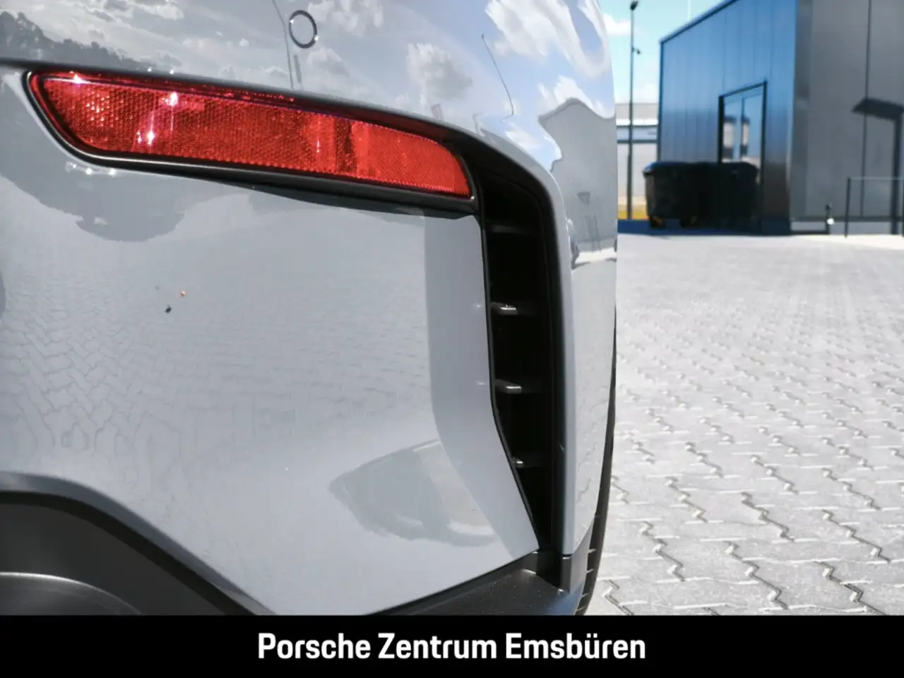 Porsche 992 -2 (911) GT3 Clubsport Bose Lift HD-Matrix 90L Pri 14
