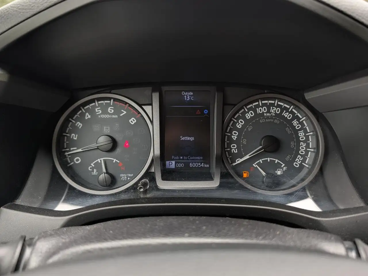 Toyota Tacoma снимка Toyota Tacoma
