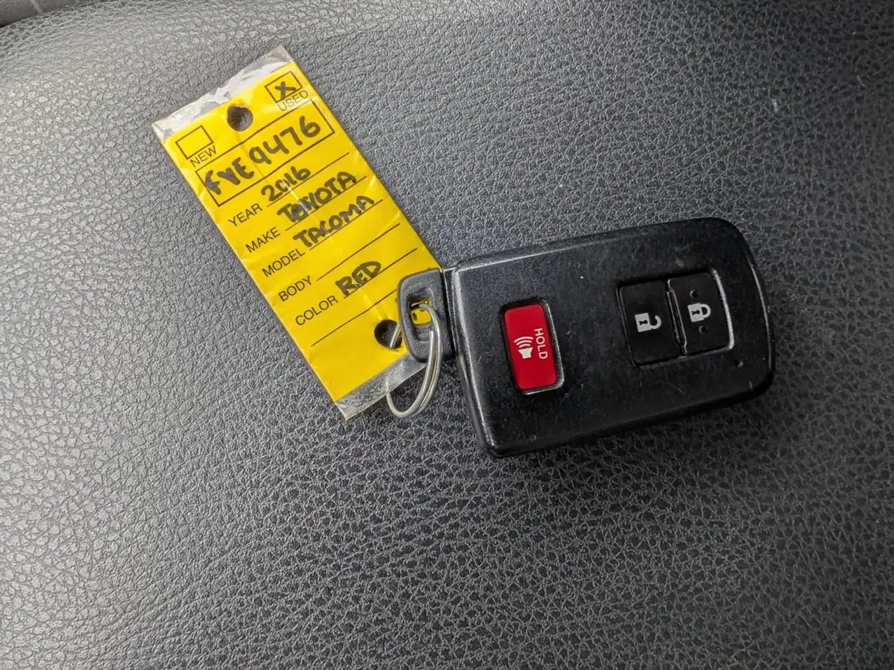 Toyota Tacoma снимка Toyota Tacoma