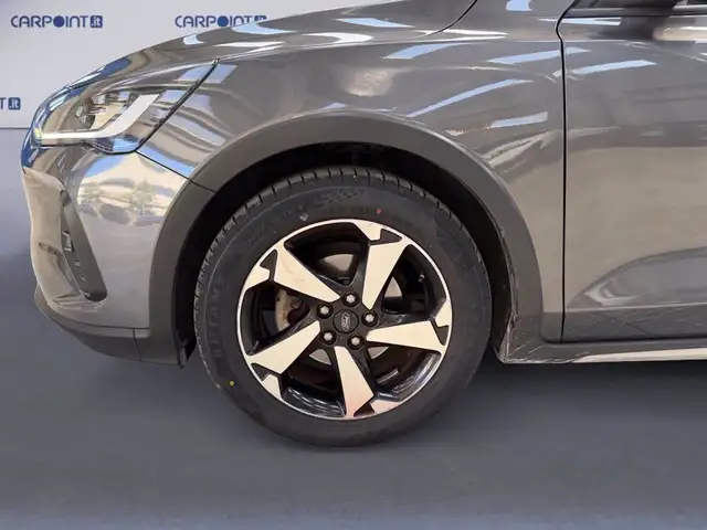 Ford Focus view 14