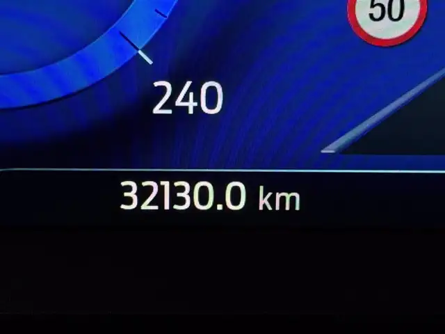 Ford Focus view 16