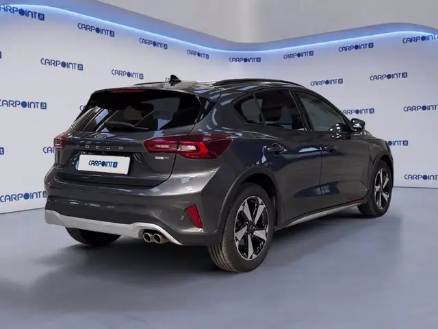 Ford Focus view 5