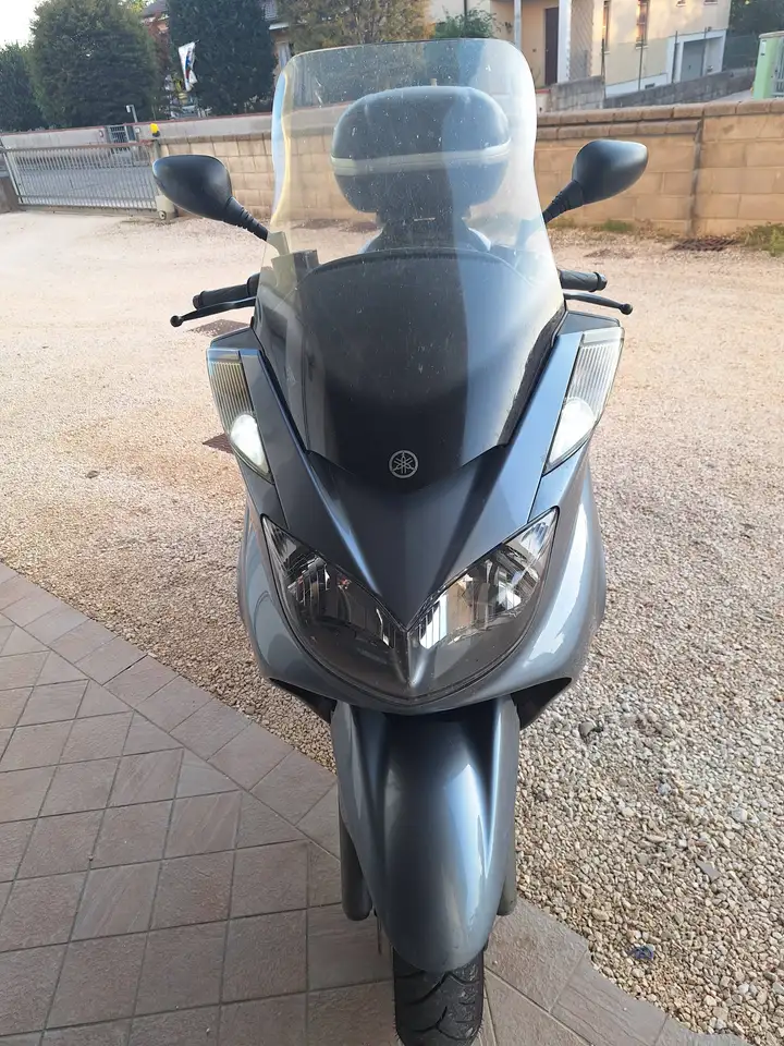 Yamaha Majesty 400