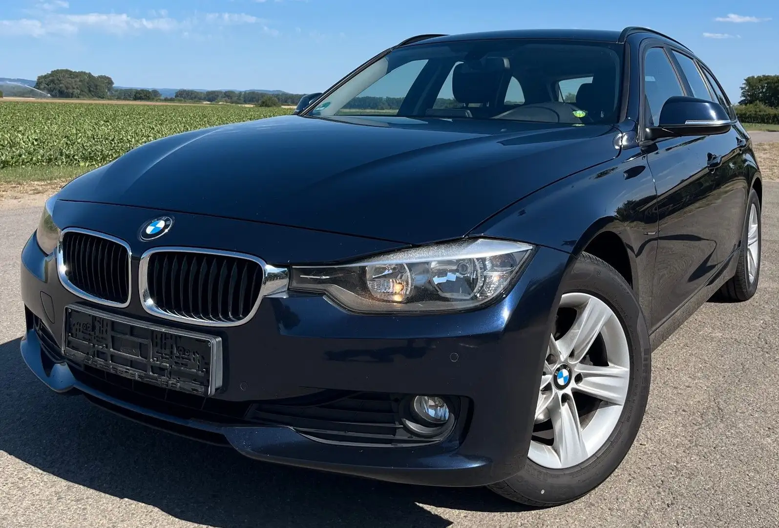 BMW 318 d Touring Luxury Line PDC NAVI 2.HAND TOP - 1