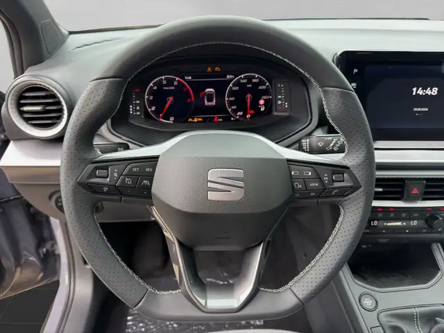Seat Arona view 9