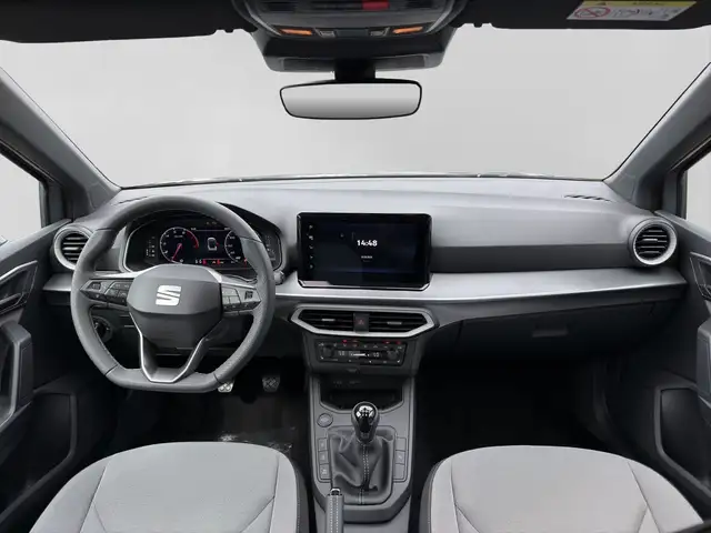 Seat Arona view 5