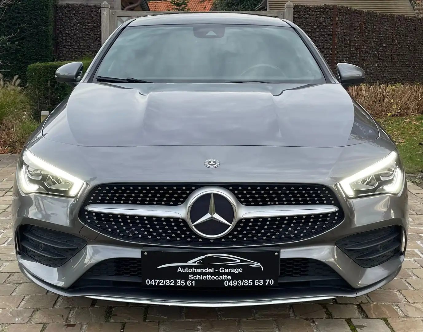 Mercedes-Benz CLA 180 CLA 180 Shooting Brake AMG Line Argent - 2