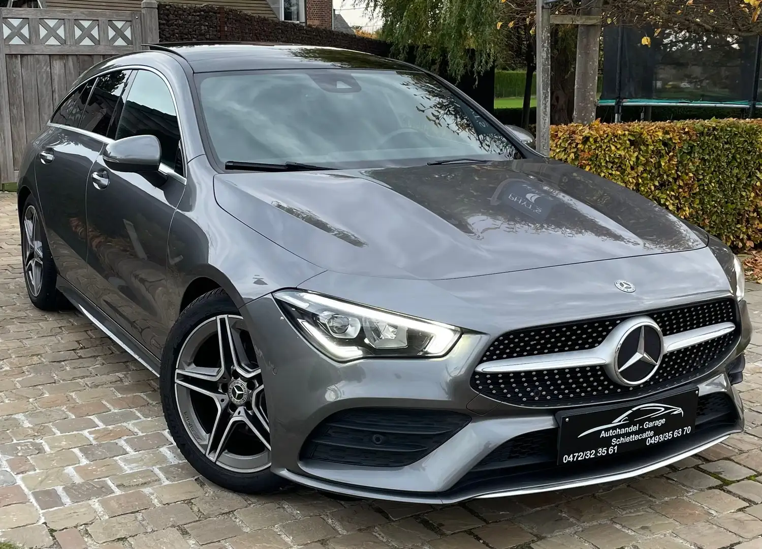 Mercedes-Benz CLA 180 CLA 180 Shooting Brake AMG Line Argent - 1