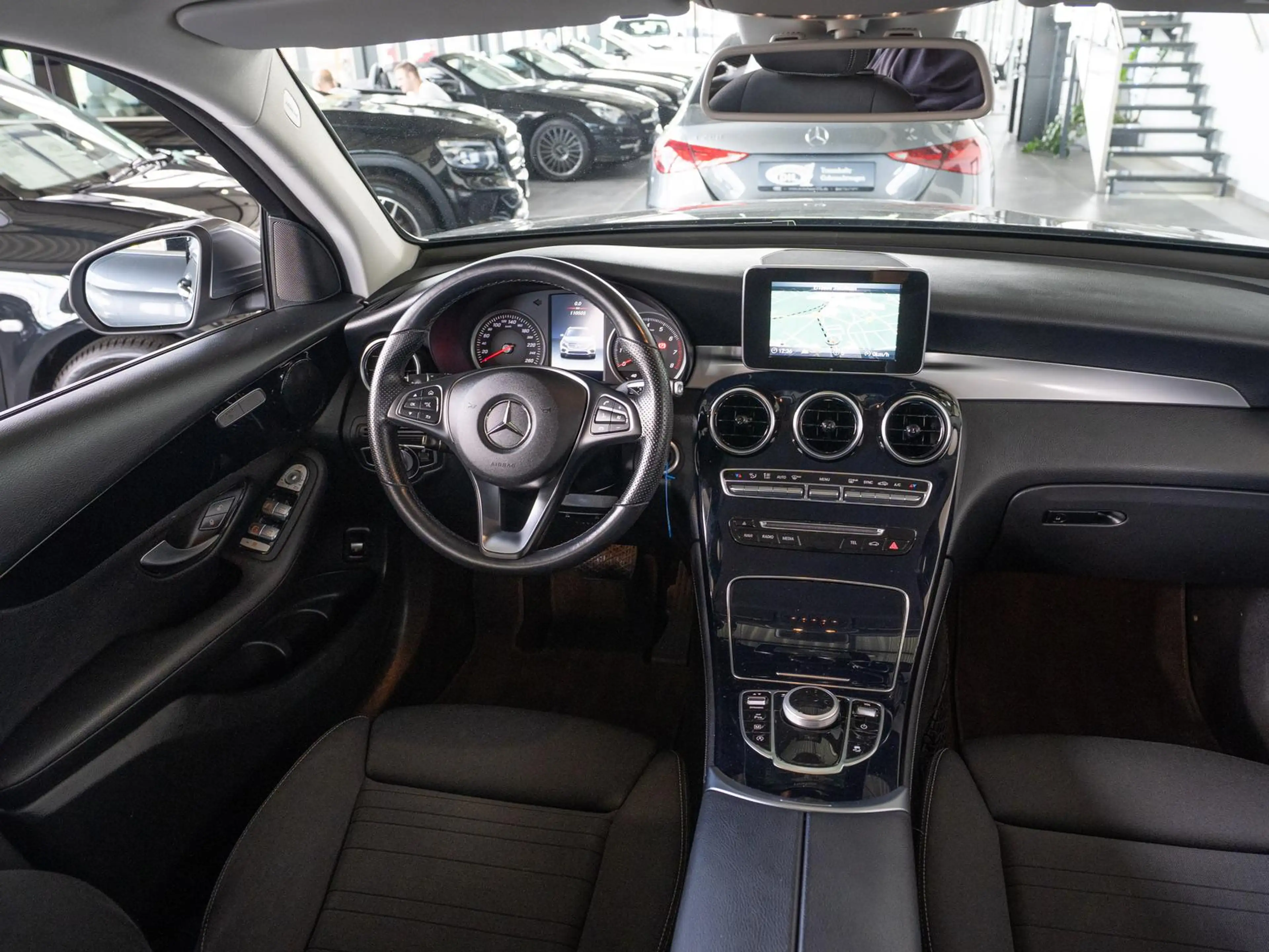 Mercedes-Benz GLC 250 4 Matic 9G-Tronic *AHK*R-KAMERA*LED* — photo 14