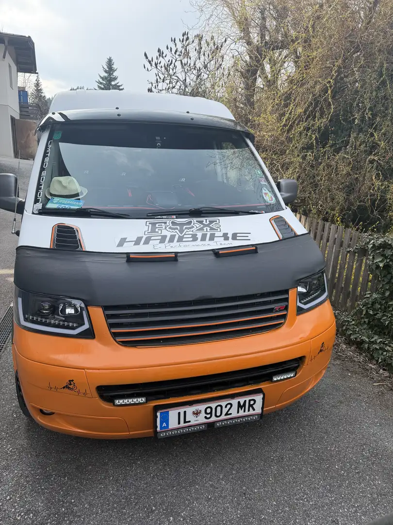 Volkswagen T5 Transporter Camping Edition - 2