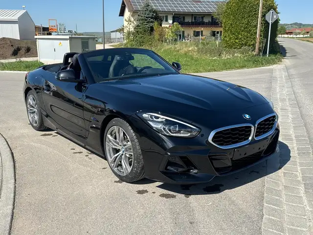 BMW Z4 view 2