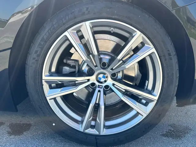BMW Z4 view 7