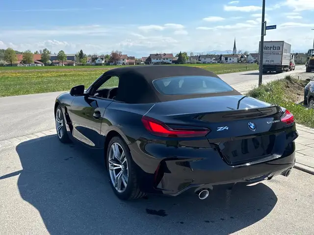 BMW Z4 view 5