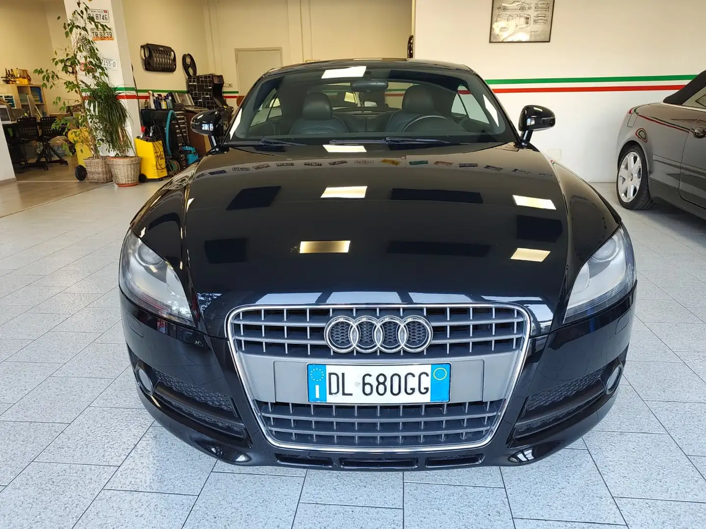 Audi TT Coupe 2.0 tfsi s-tronic 200CV *CERCHI 19"* Nero - 2