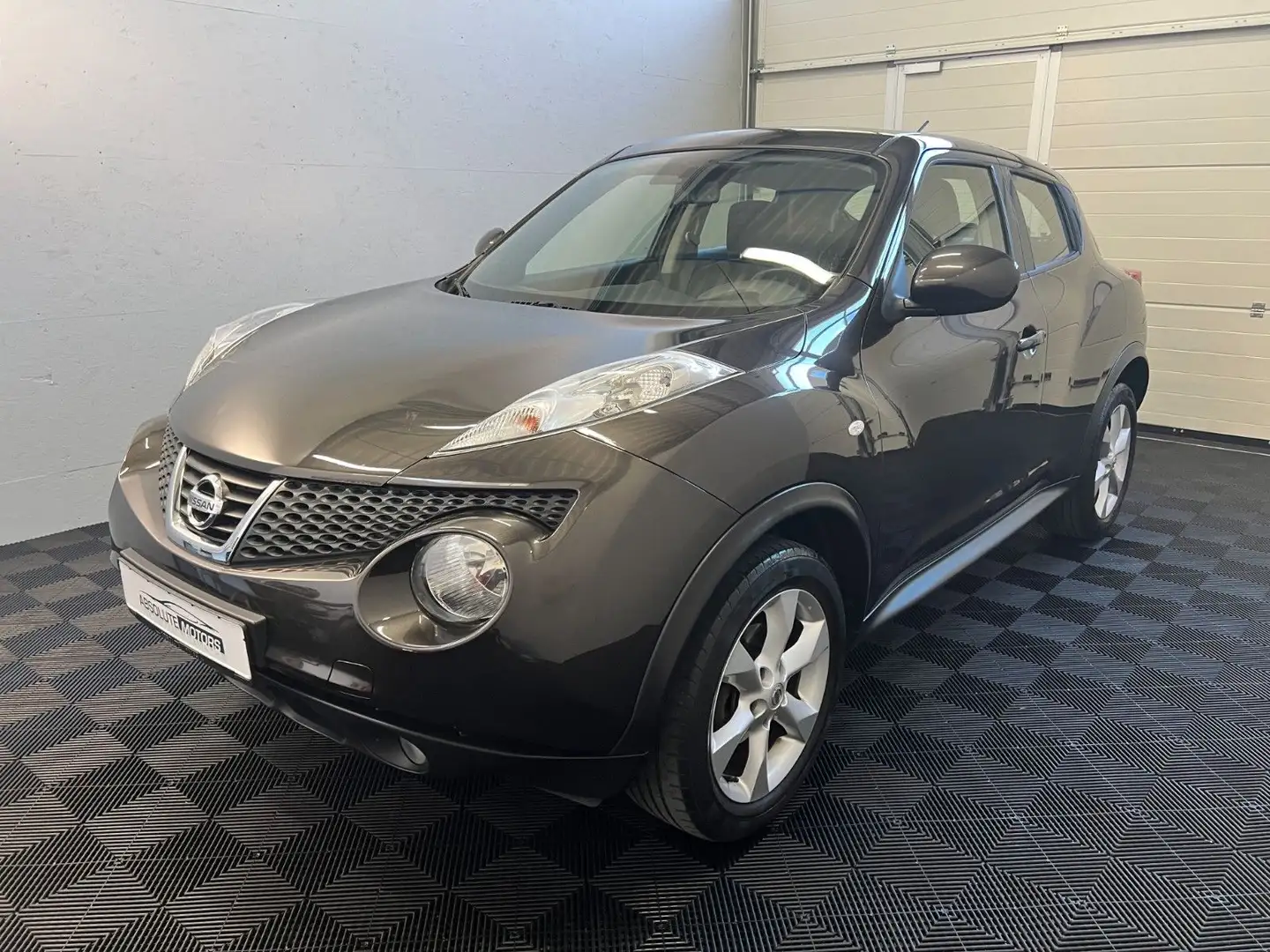 Nissan Juke 1,6 Acenta *SHZ *Kamera *Serviceheft Braun - 1