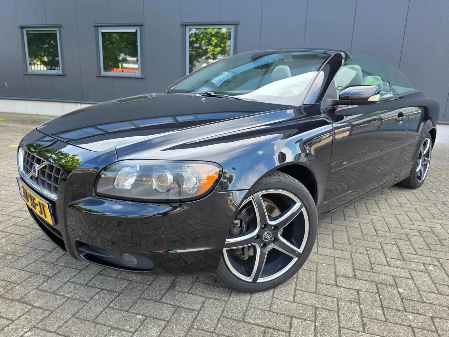 Volvo C70 Convertible 2.4 Kinetic, netto €, 170PK, bijtel vr Negru - 2