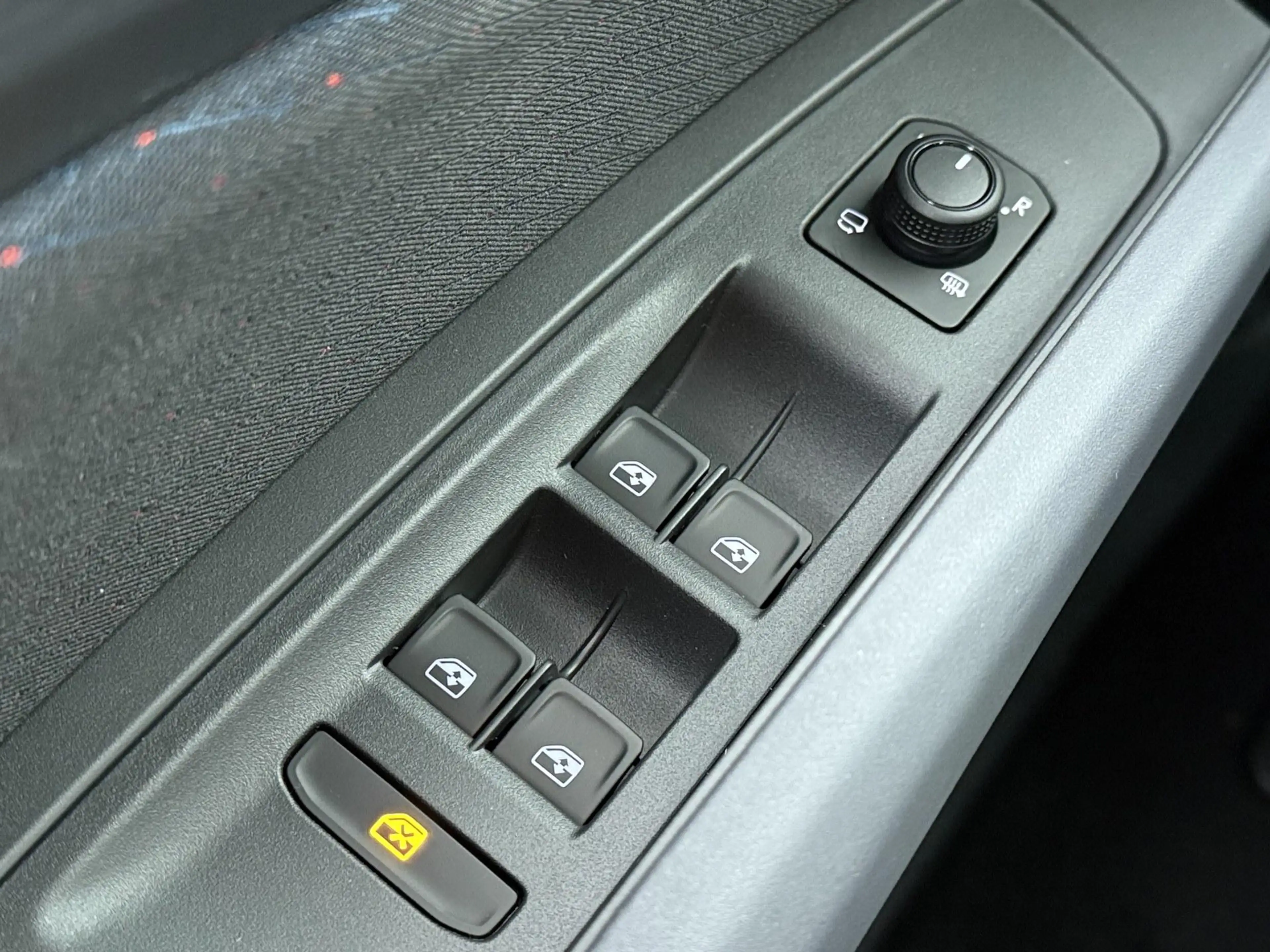CUPRA Raval Business 135 PK Trekhaak afneembaar -- 5.000km CUP — photo 12