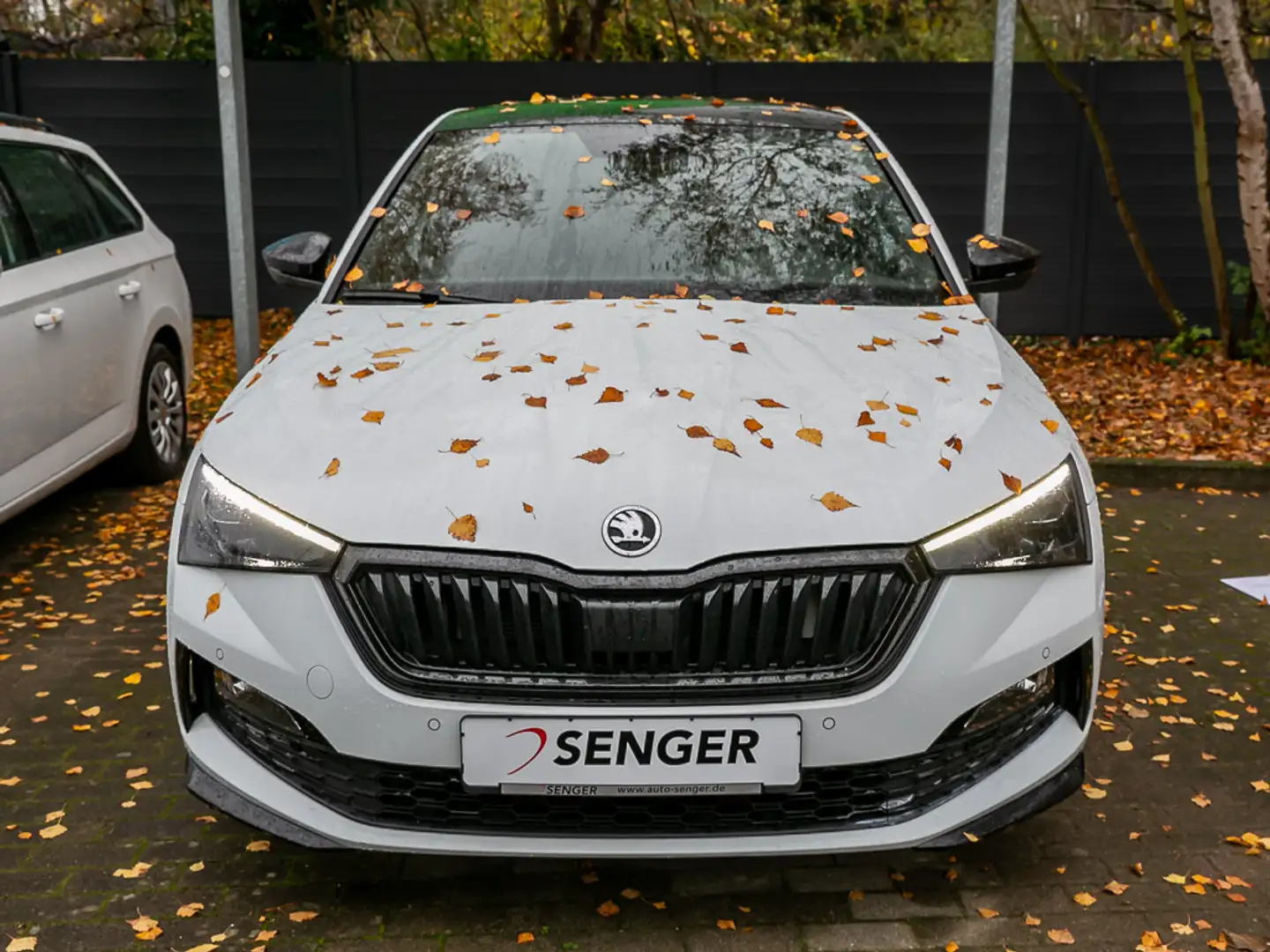 Skoda Scala 1.5 TSI Monte Carlo DSG ACC NAVI LED Pano Blanc - 2