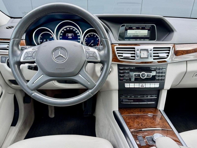 Mercedes-Benz E 400 4Matic,Elegance,Leder,EGSD,Rücksitz klappb — photo 9