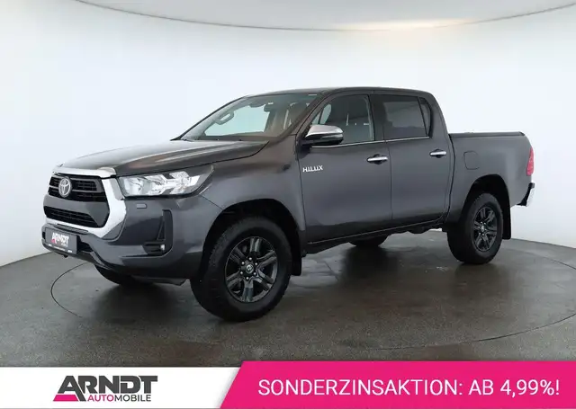 Toyota Hilux Double Cab 2.8 4x4 Comfort Nav ACC Kam AHK