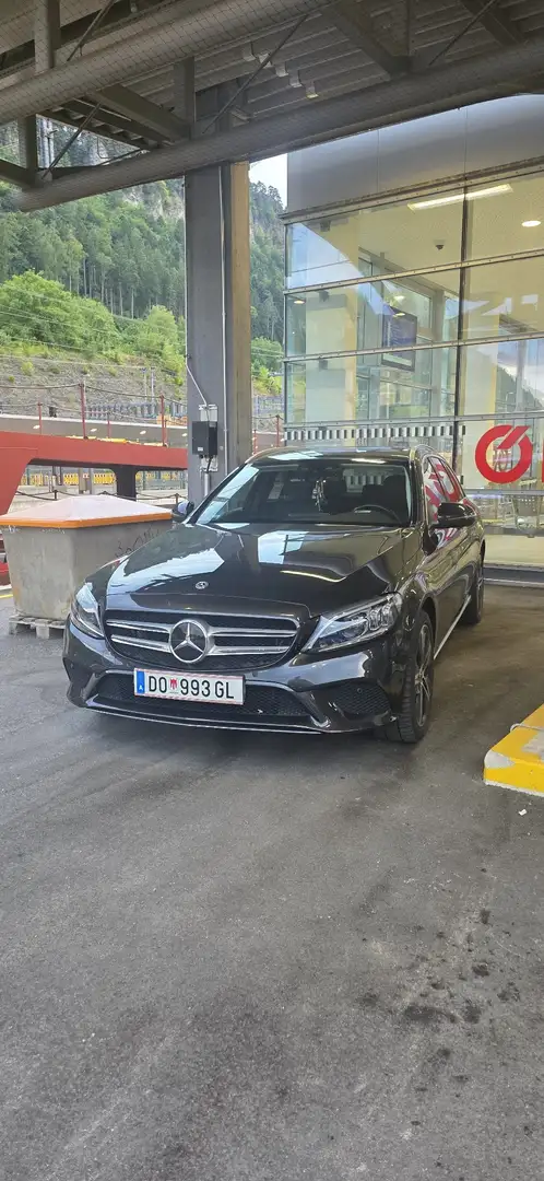 Mercedes-Benz C 300 300e PHEV T Aut. - 1
