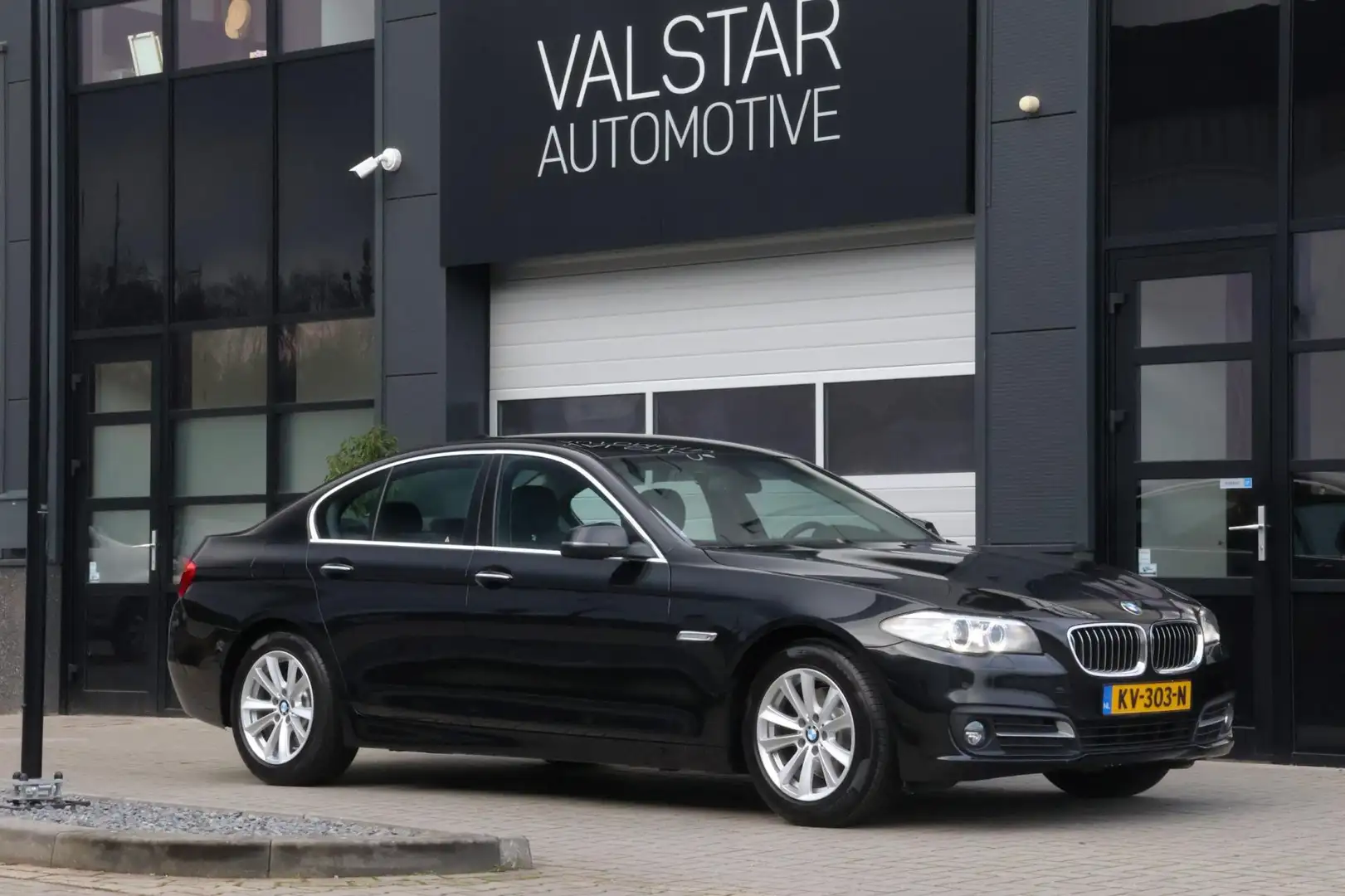 BMW 520 5-serie 520d High Executive | Stoelverwarming | bi Zwart - 1