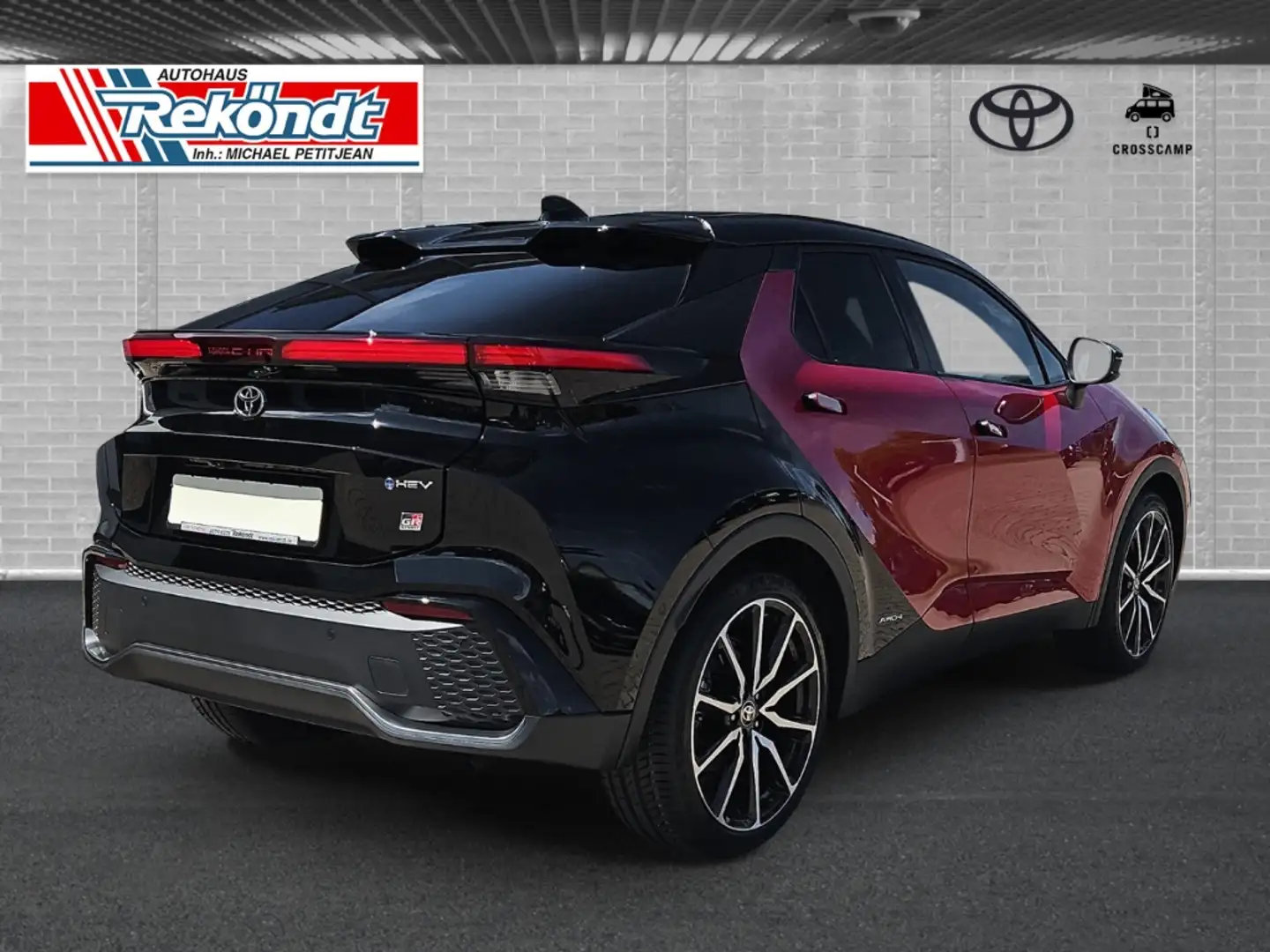 Toyota C-HR Hybrid AWD GR Sport Premiere 2.0 EU6e, SHZ, Kamera Rood - 2