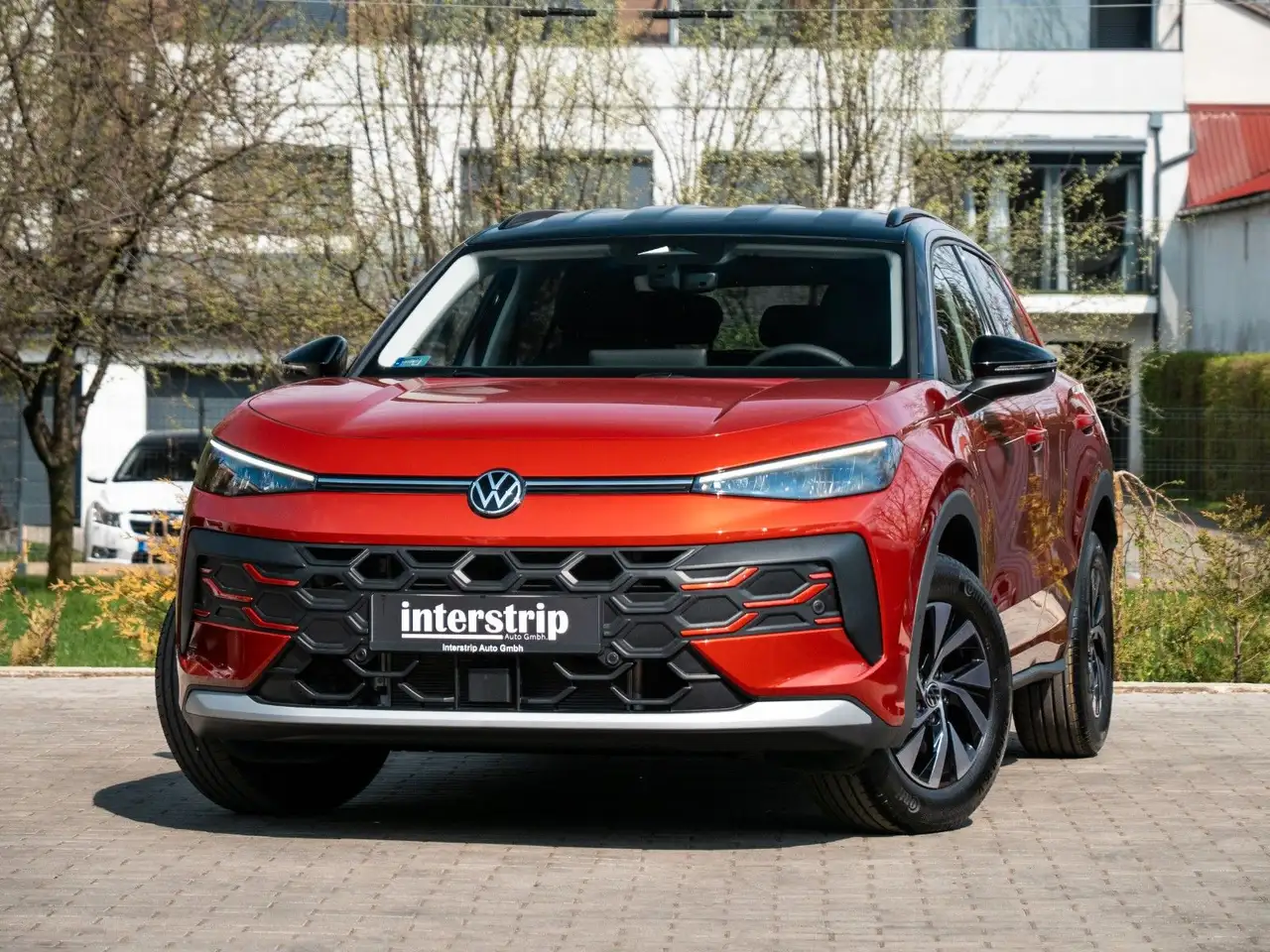 Volkswagen T-Roc 1.5 eTSI 85 kW LIFE.DSG.ACC.CAM.DISP.LED