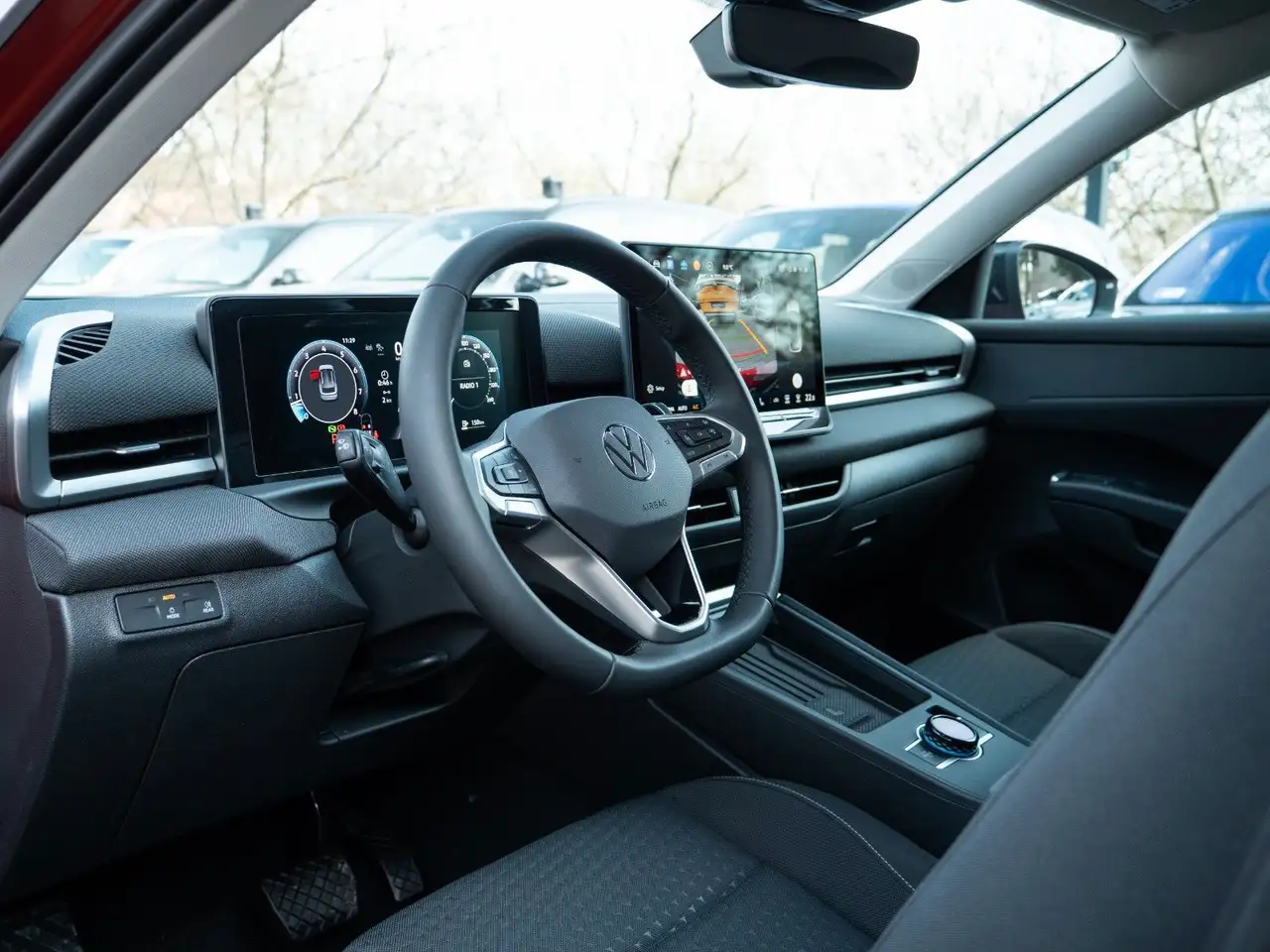 Volkswagen T-Roc 1.5 eTSI 85 kW LIFE.DSG.ACC.CAM.DISP.LED 15