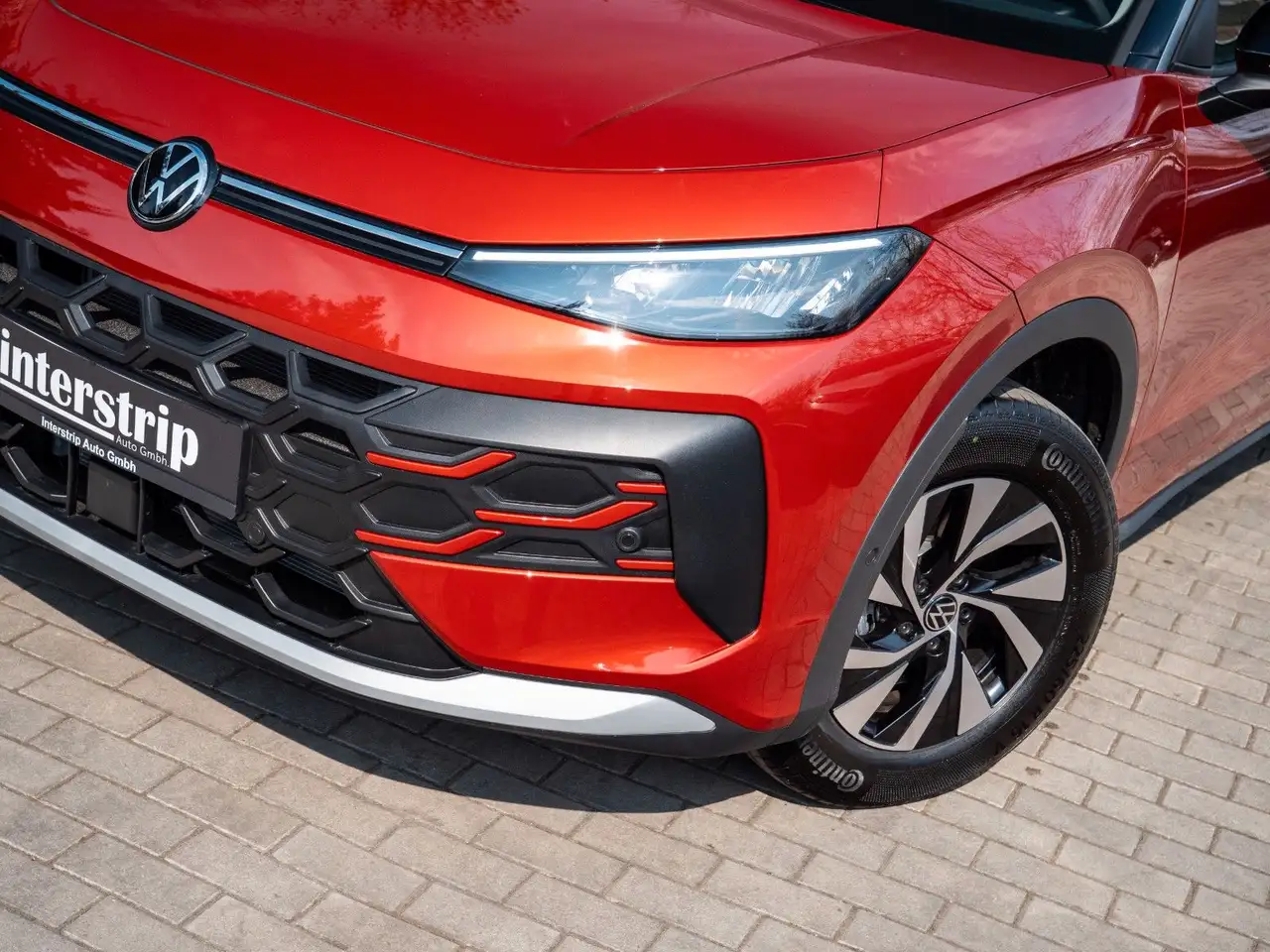 Volkswagen T-Roc 1.5 eTSI 85 kW LIFE.DSG.ACC.CAM.DISP.LED 7