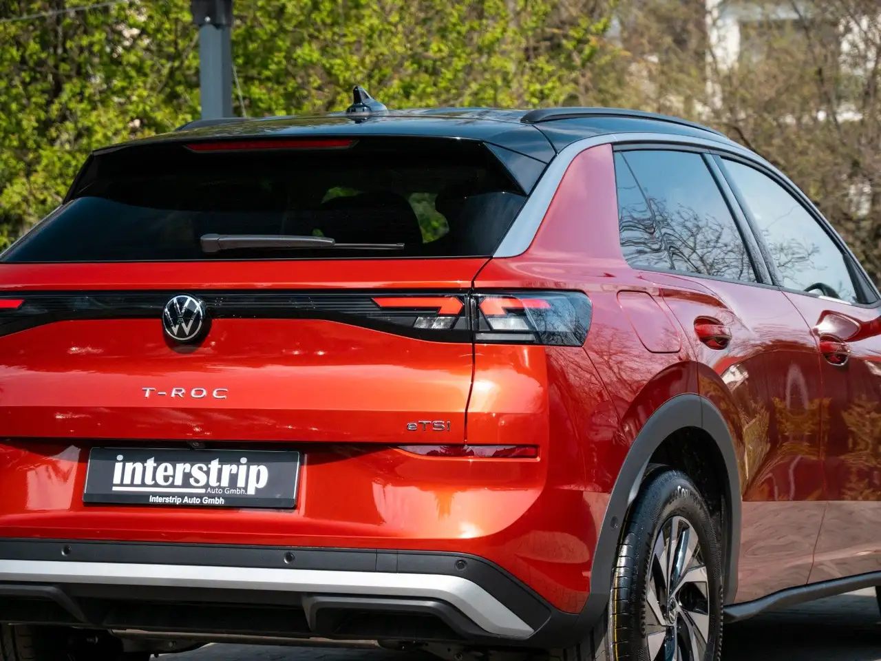Volkswagen T-Roc 1.5 eTSI 85 kW LIFE.DSG.ACC.CAM.DISP.LED 8