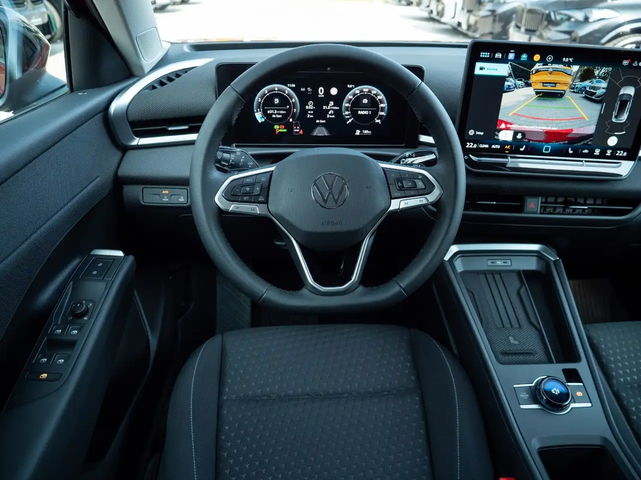 Volkswagen T-Roc 1.5 eTSI 85 kW LIFE.DSG.ACC.CAM.DISP.LED 11