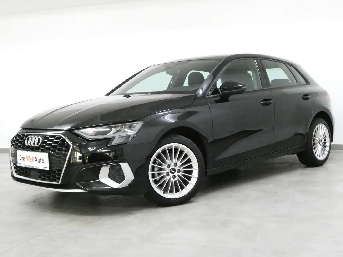 Audi A3 SB 30 TFSI "advanced" LED Navi App DAB virtual Shz Schwarz - 1