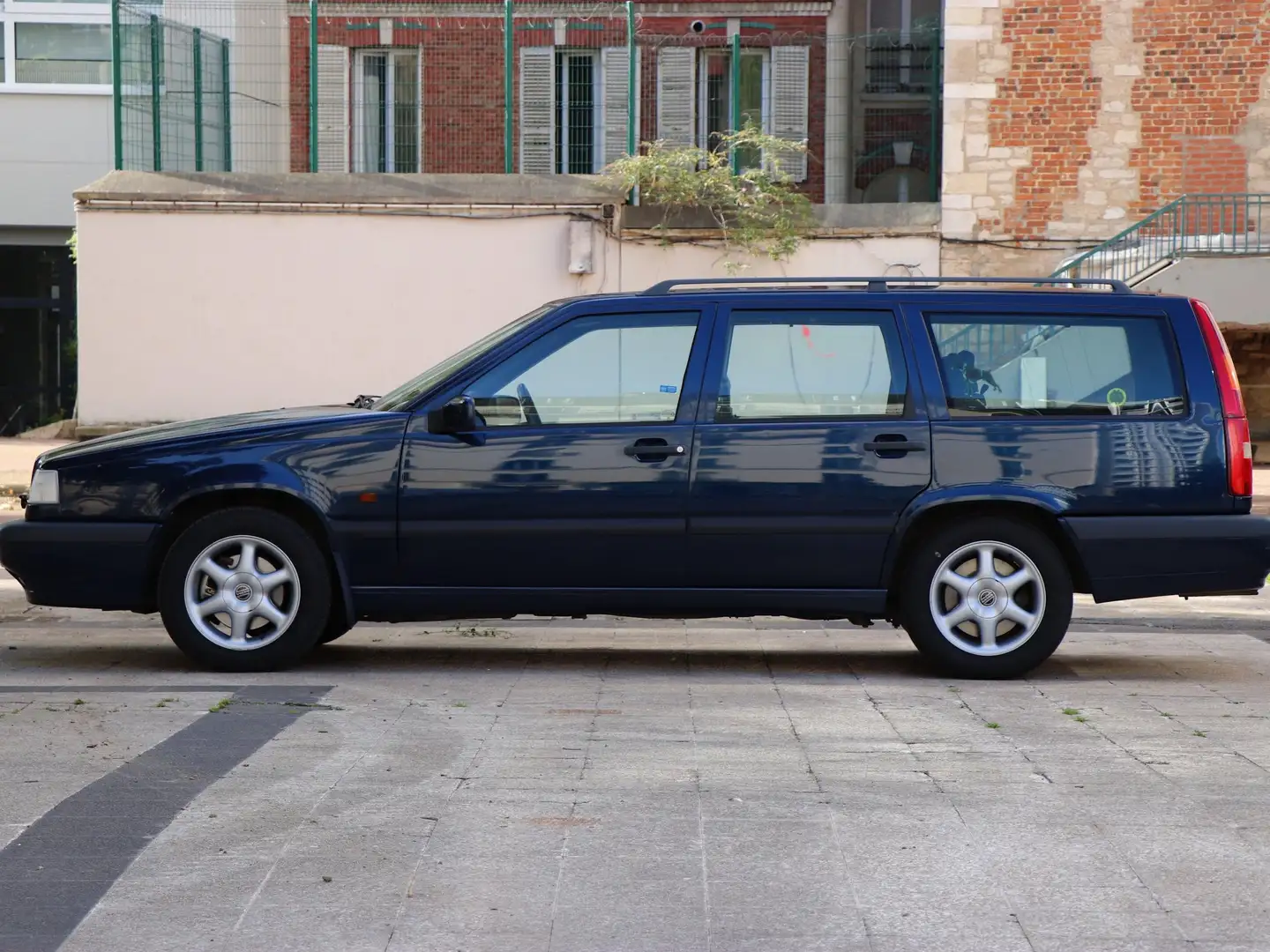 Volvo 850 GLT Blau - 2