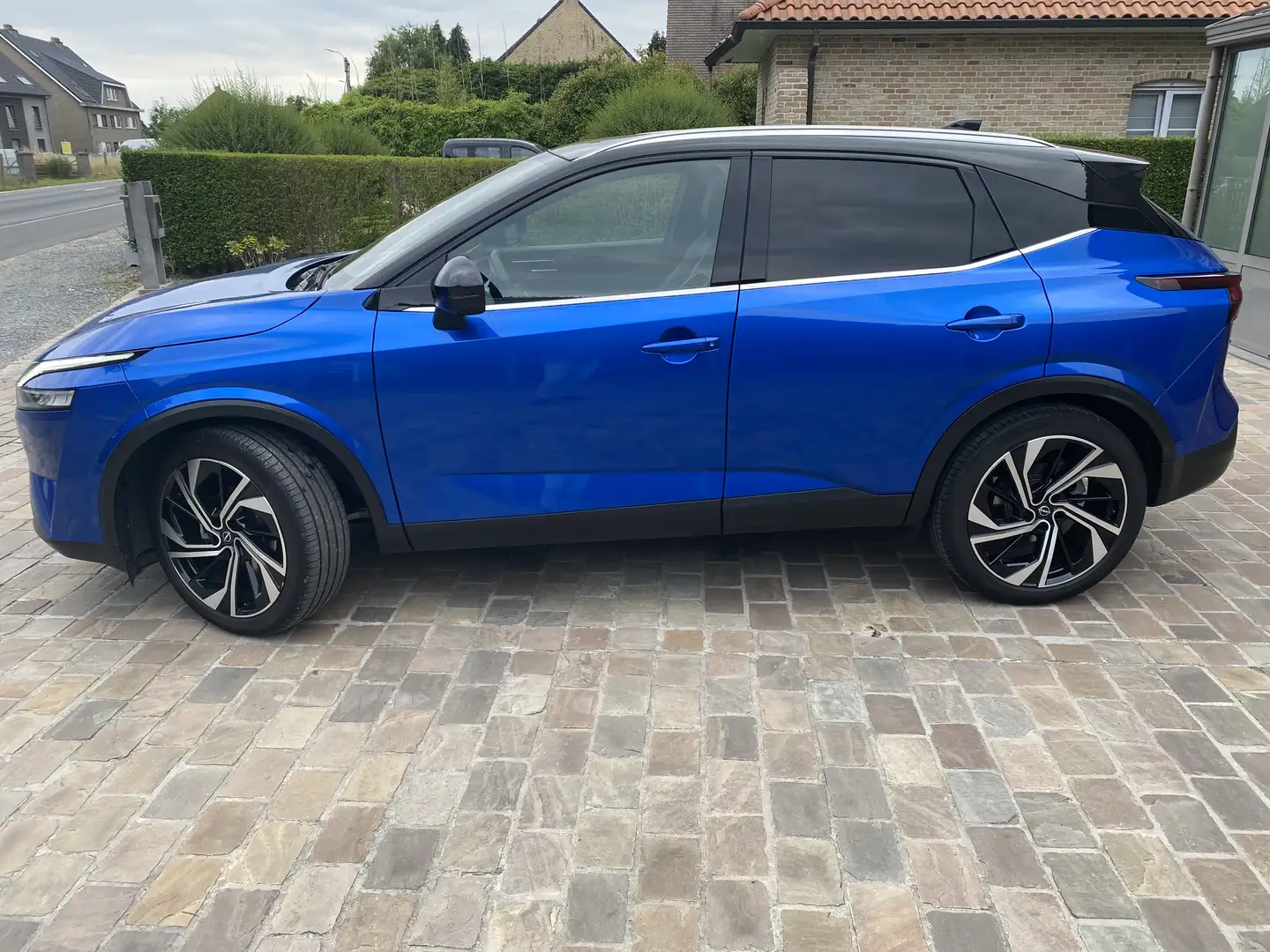 Nissan Qashqai 1.5 VC-T e-Power Tekna+ Bose Bleu - 2