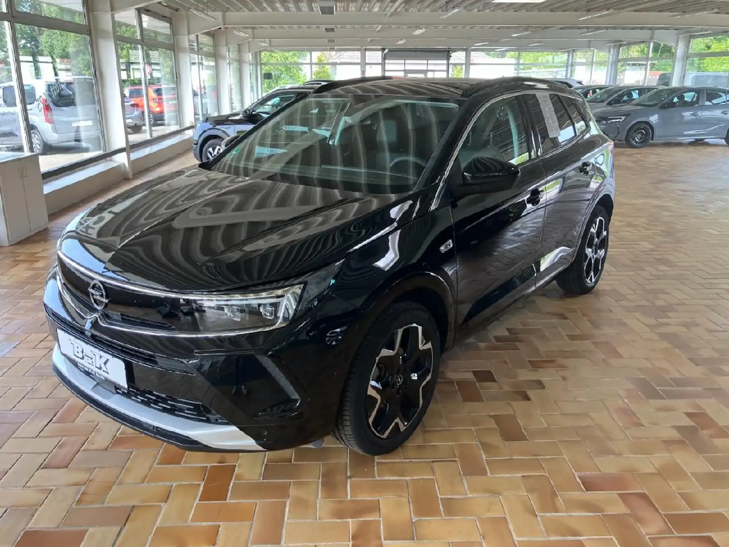 Opel Grandland Ultimate Schwarz - 1