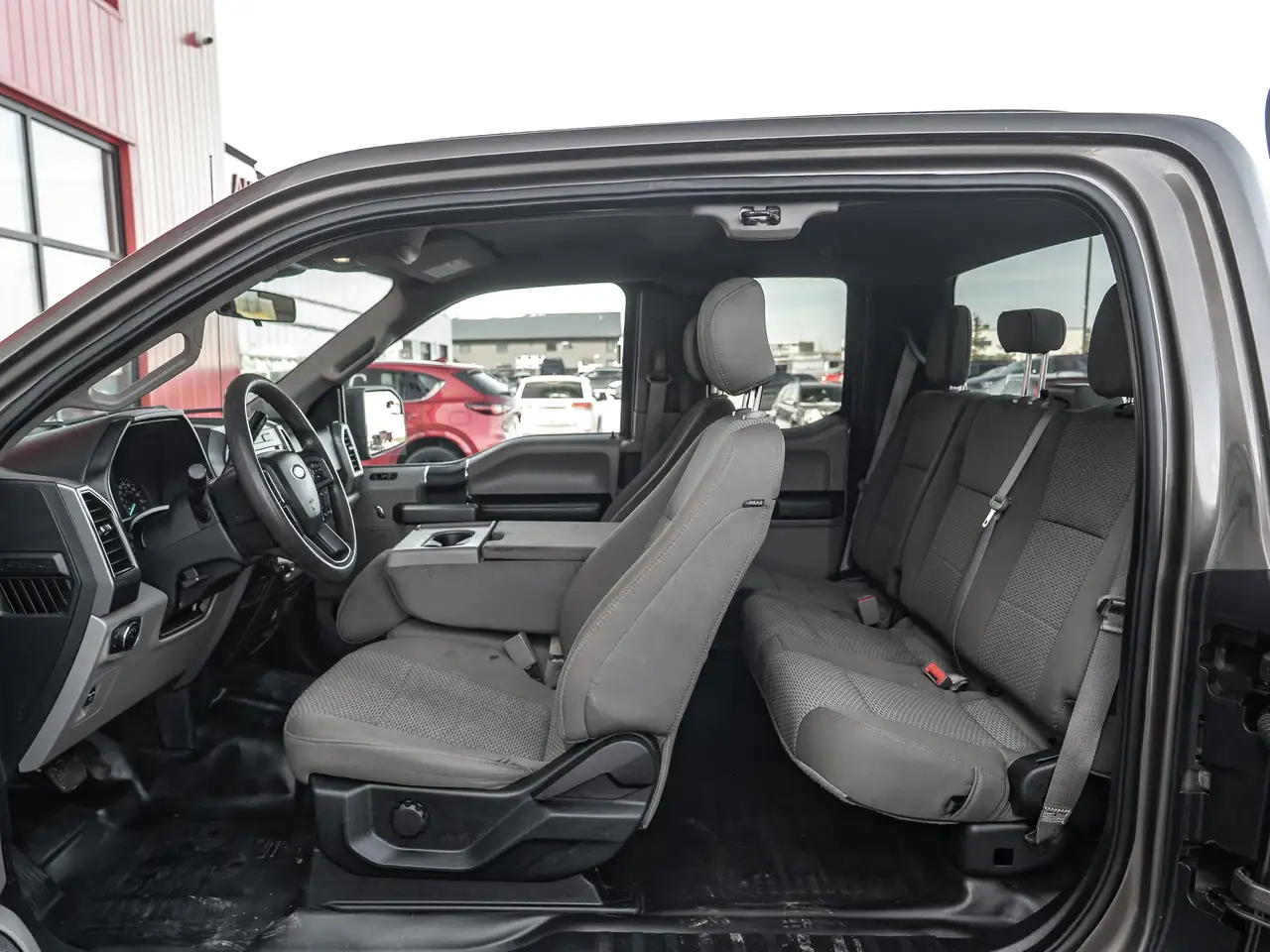 Ford F 150 снимка Ford F 150